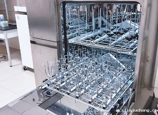 全自动菲尔特华体会：实验室洗涤间的清洗利器